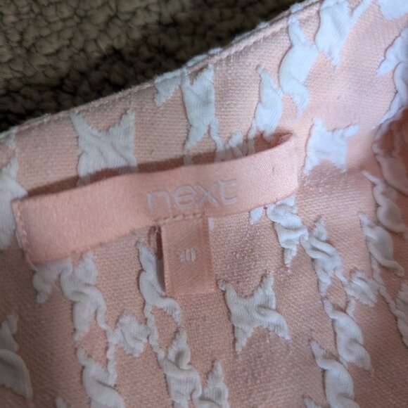 Stunning light pink mini fit & flare dress, white geometrical pattern, size UK10 - Picture 7 of 8